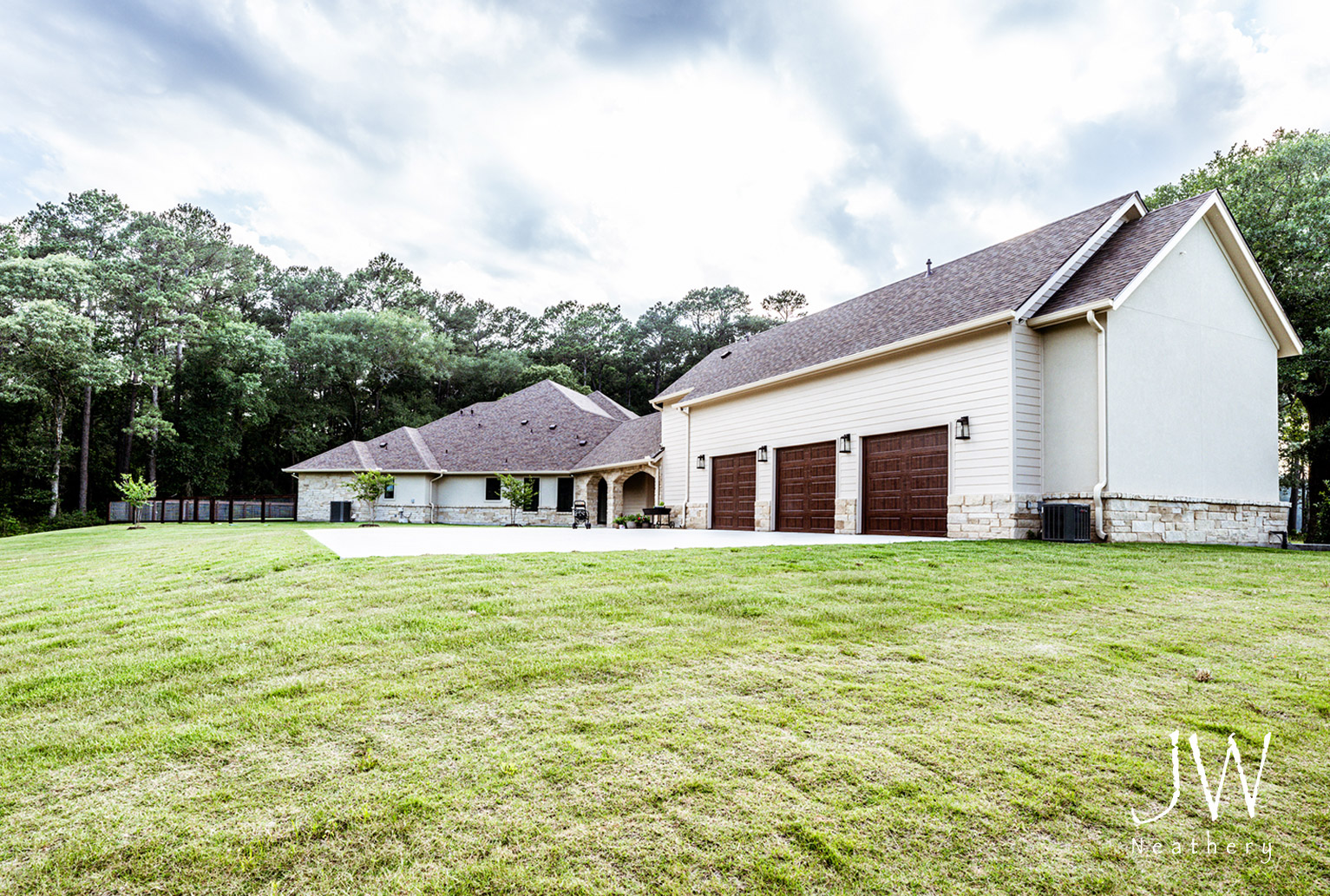 exterior-gallery-image-210