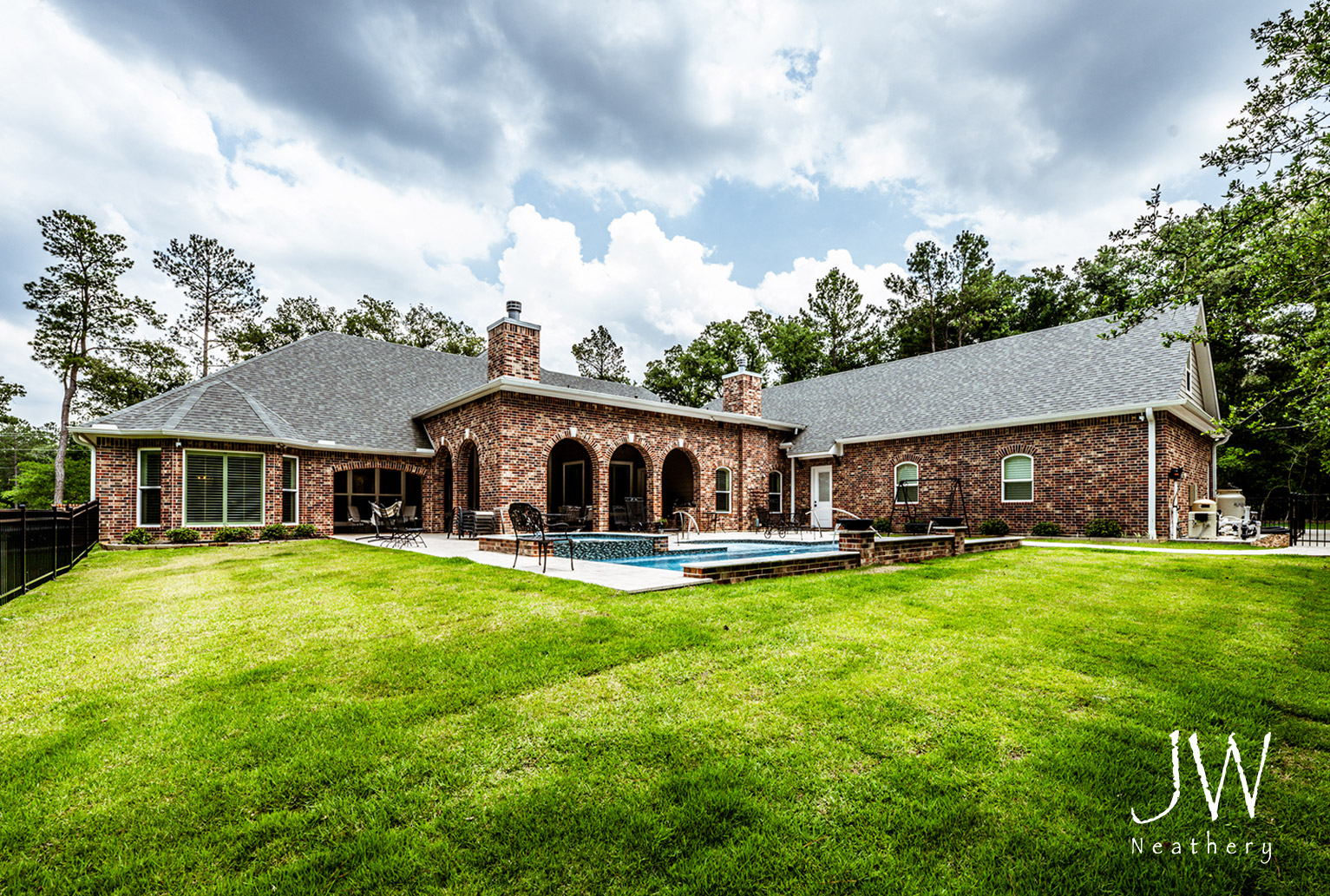 exterior-gallery-image-35